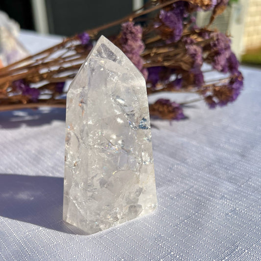 Crackle Quartz Standing Point