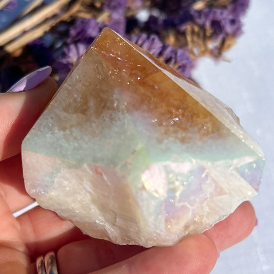 Aura Citrine Cut Base Point
