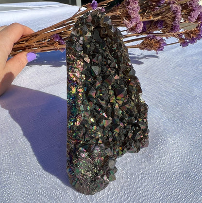 Titanium Aura Cut Base Cluster
