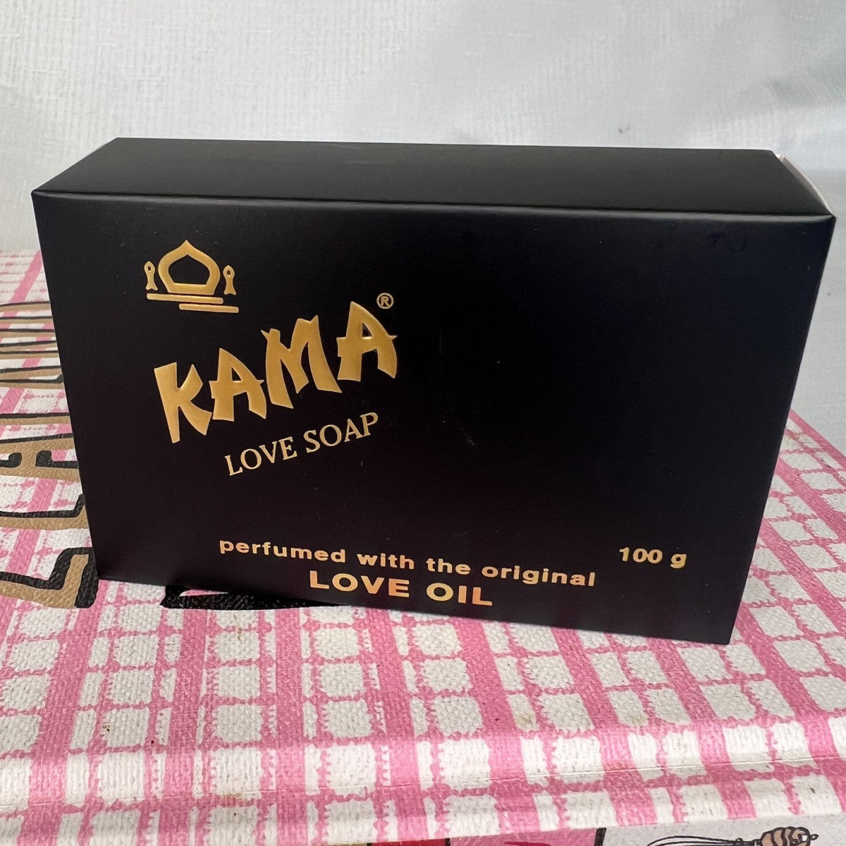 Kama Indian Love Soap 100g – rich, creamy bar soap scented with original Kama perfume oil, made with a luxury vegetable base and antioxidants