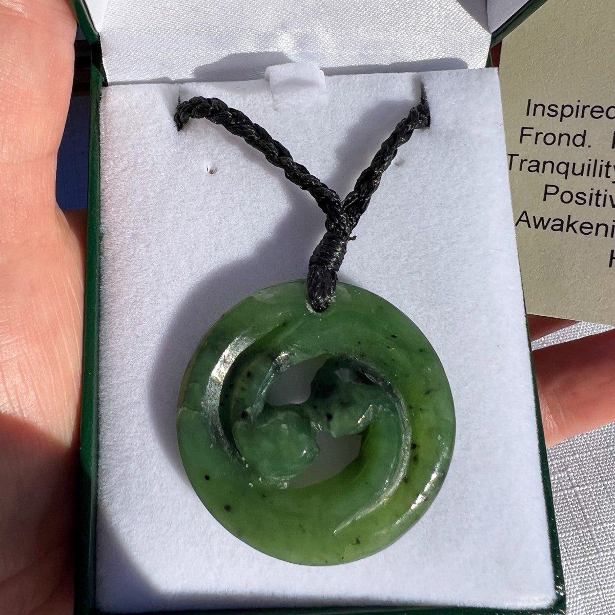35mm New Zealand greenstone closed koru pendant with adjustable cord – genuine pounamu. Ships fast from Australia. Free shipping over $100.