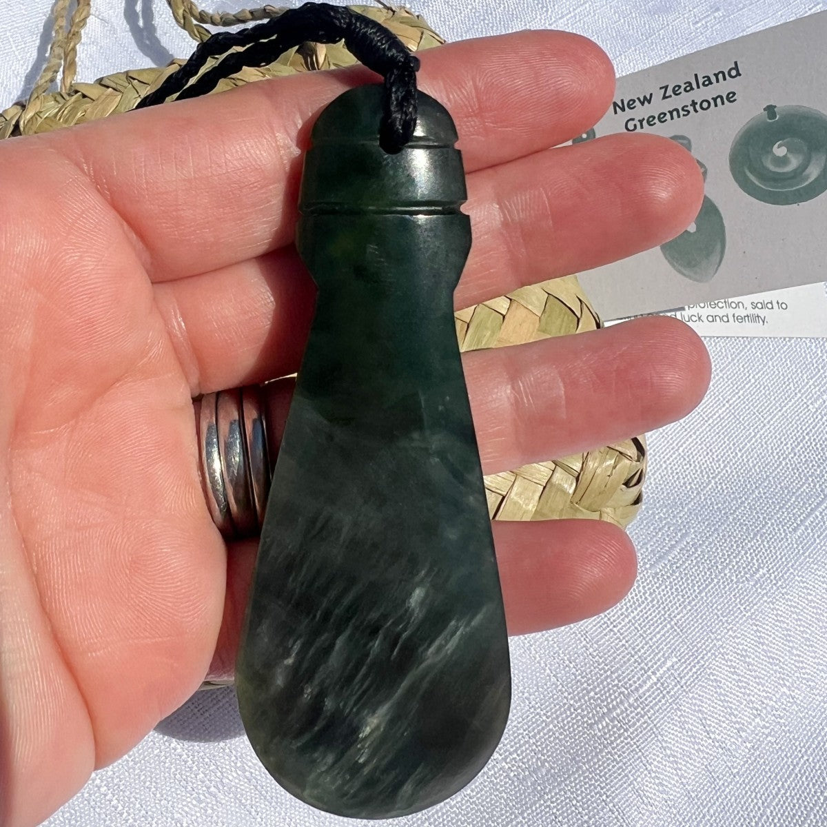 85mm New Zealand greenstone mere pendant – genuine pounamu symbolising mana, authority, and leadership. Includes kete and meaning card. Ships fast from Australia. Free shipping automatically included.