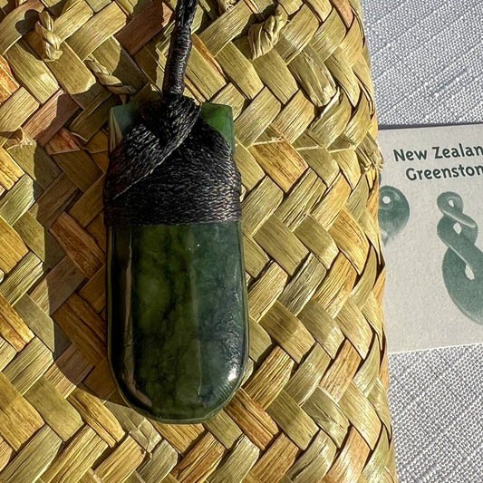 45mm New Zealand greenstone pendant with adjustable cord – genuine pounamu hand-carved in NZ. Includes kete and meaning card. Ships fast from Australia. Free shipping included.
