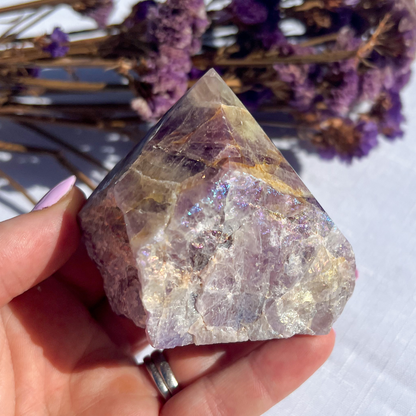 Aura Chevron Amethyst Cut Base Point
