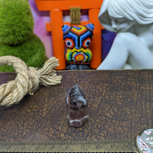 Clear Quartz with Inclusion | Mini Point.