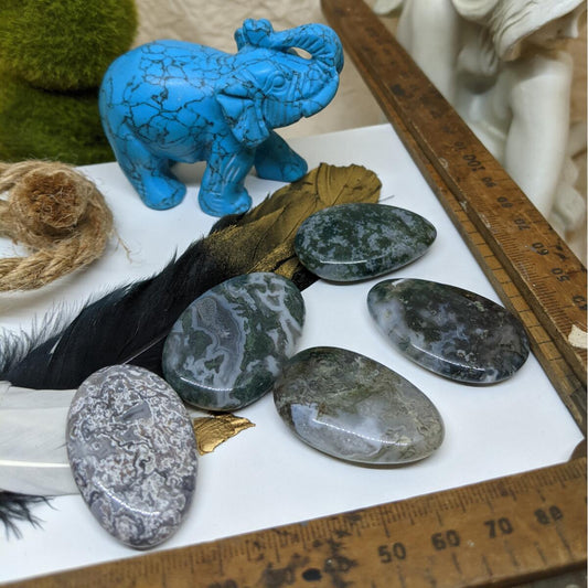 Green Moss Agate | Pocket Palmstone