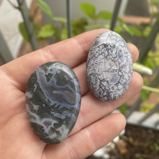 Green Moss Agate | Pocket Palmstone