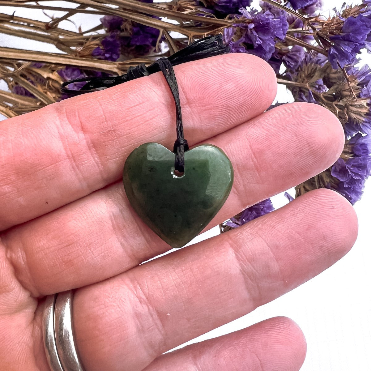 New Zealand Greenstone Heart Necklace 20mm