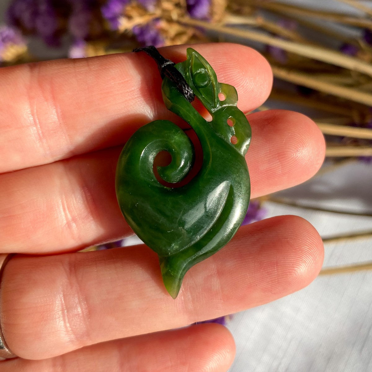 New Zealand Greenstone Manaia Necklace 40mm