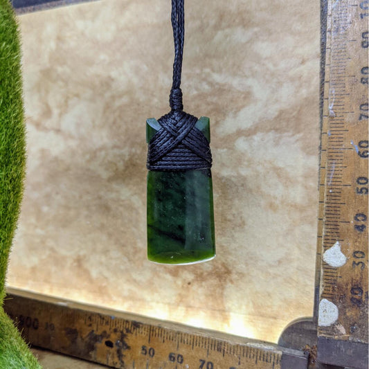 New Zealand Greenstone Toki Necklace 45mm.
