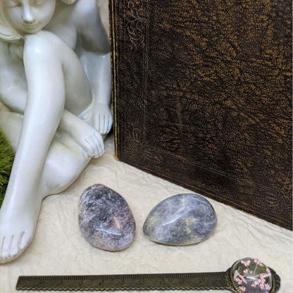 Tumbled Stones x 2