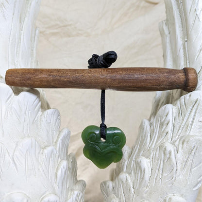 25mm New Zealand greenstone tiki pendant with adjustable cord – genuine pounamu. Ships fast from Australia. Free shipping over $100.