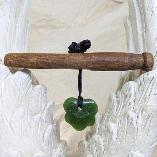 25mm New Zealand greenstone tiki pendant with adjustable cord – genuine pounamu. Ships fast from Australia. Free shipping over $100.