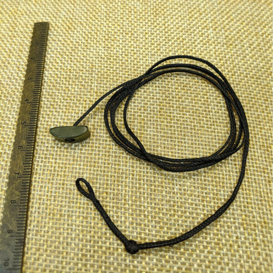 Waxed cord with toggle for greenstone necklaces – 50cm fixed-length cord ideal for authentic NZ pounamu. Ships fast from Australia. Free shipping on $100+ orders.